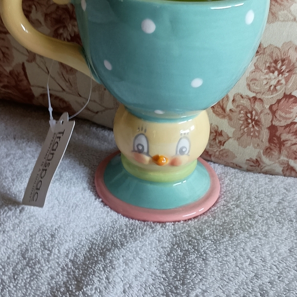 Johanna Parker Easter Dottie Chick cup - Picture 7 of 7